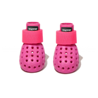 Wagwear WagWellies Mojave dog boots Singapore - protective paw boots for hot ground - in use