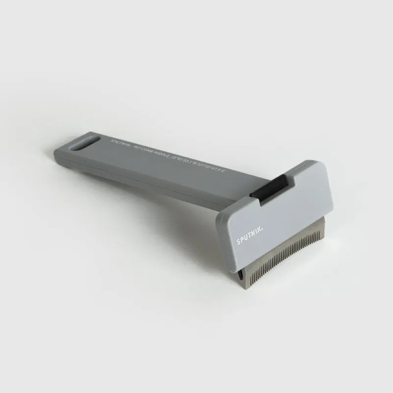 Pet grooming comb for dogs and cats Singapore - Petizen grooming tool