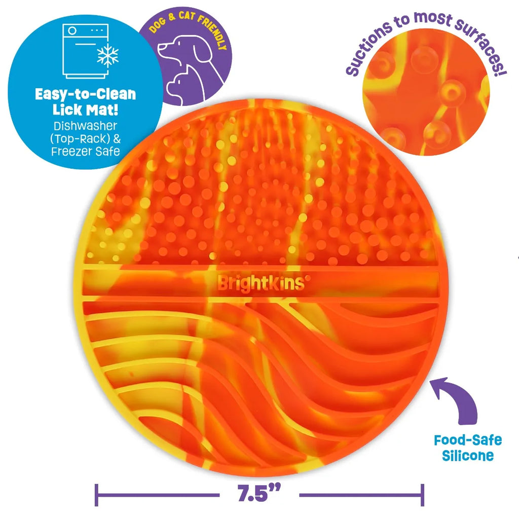 Brightkins Tie Dye circle lick mat slow feeder for dogs Singapore - detail view